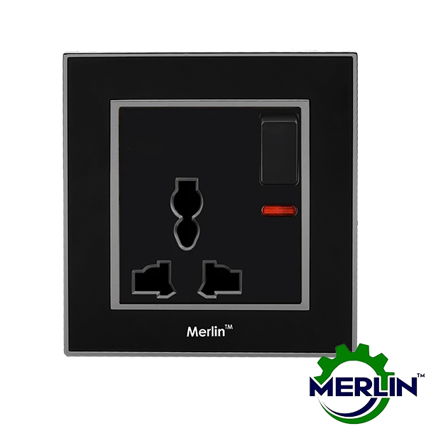 3 Pin / 13A Multi Socket with Switch | G Black