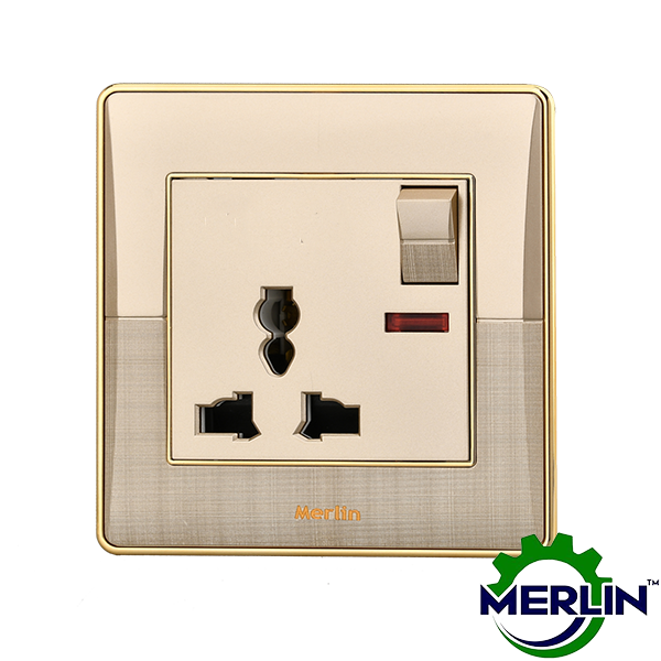 3 Pin / 13A Multi Socket with Switch | Elegant Gold